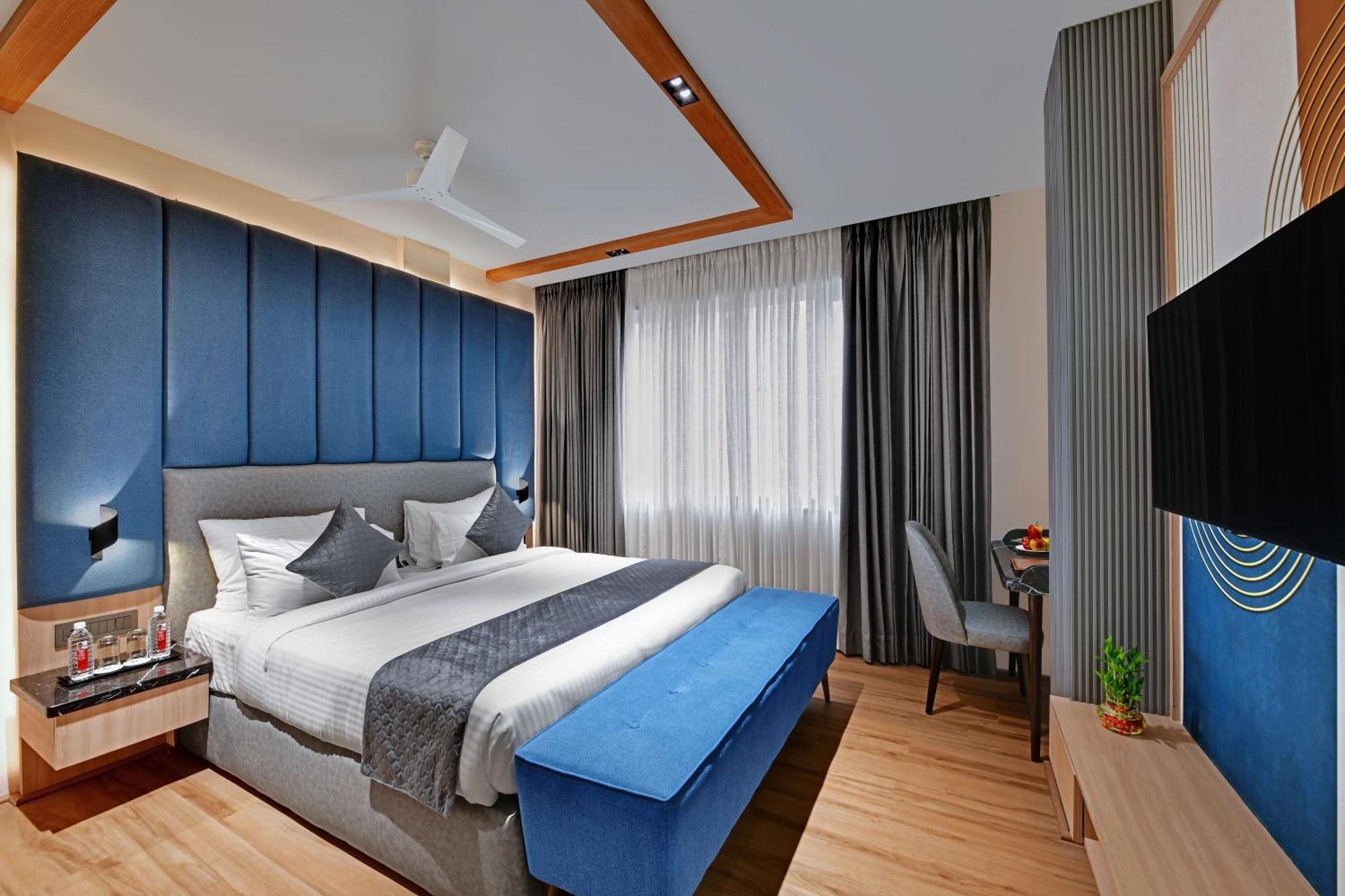 Quality Inn City Centre Varanasi Exterior foto
